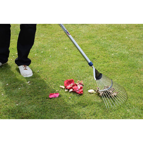 3155EL/09 - Spear & Jackson Select Stainless Flexo Lawn Rake