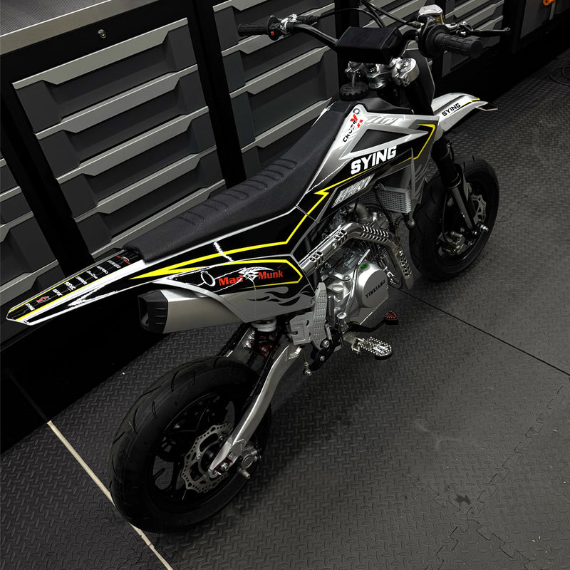 BS2220 - 140CC SUPERMOTO BIKE OFF ROAD FOR TRACK RACING ONLY