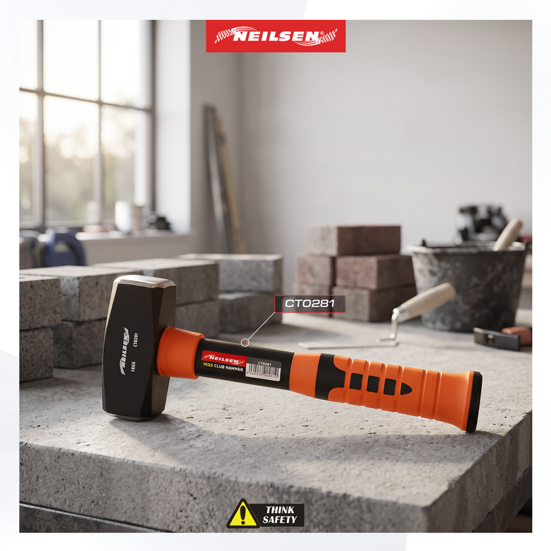 CT0281 - 1kg Club Hammer