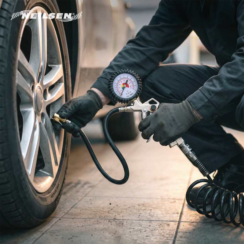 CT0929 - Tyre Inflator & Gauge
