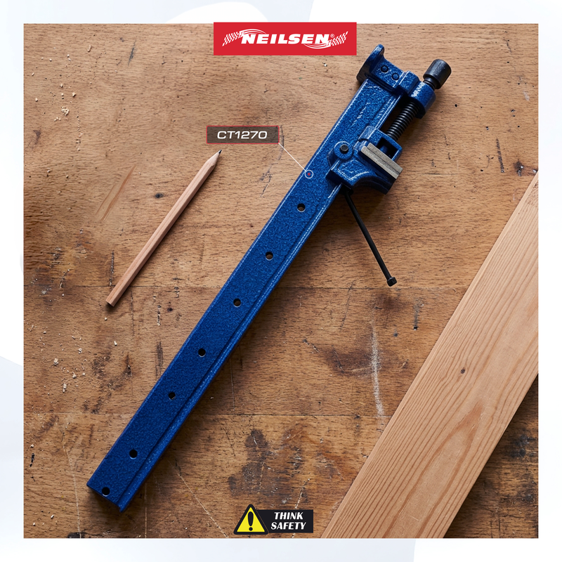 CT1270 - 36inch Cast Iron T Bar Sash Clamp 900mm