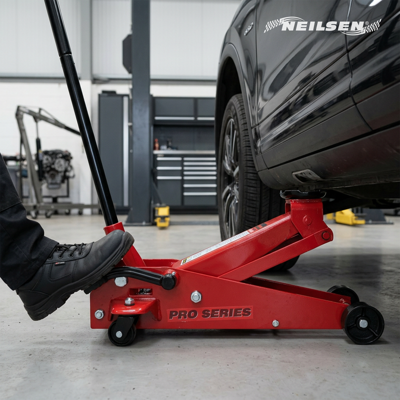 CT3731 - Hydraulic Floor Trolley Jack - 3.0Ton