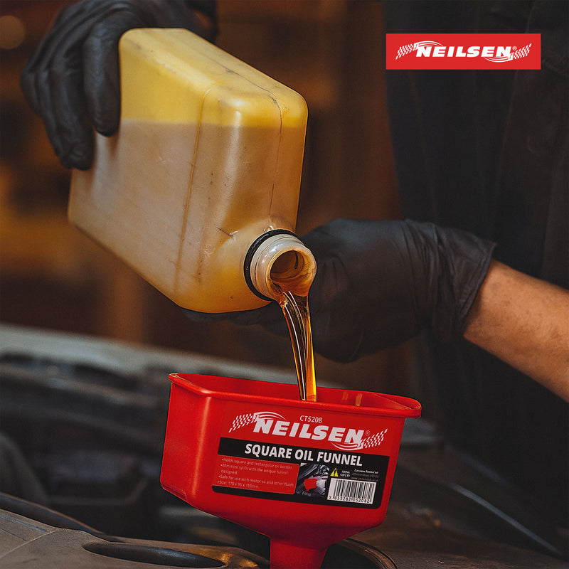 CT5208 - Square Funnel