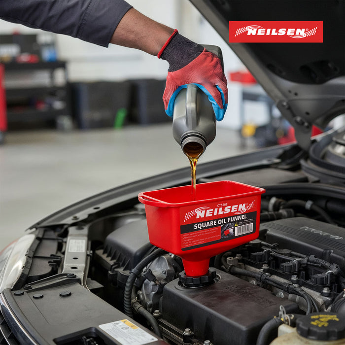 CT5208 - Square Funnel