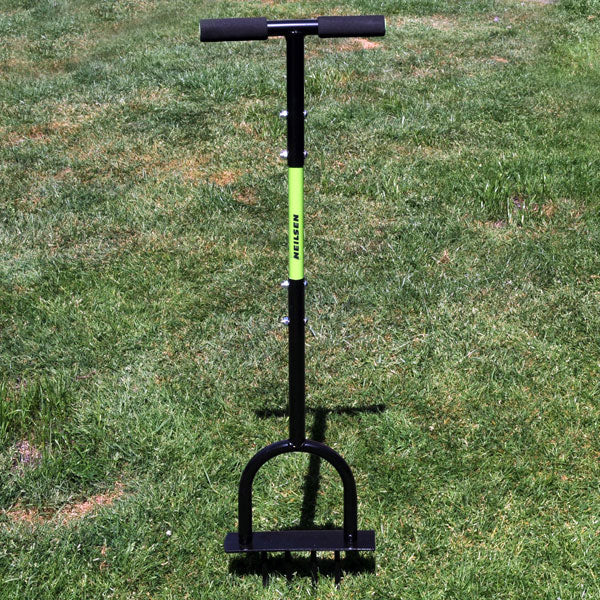 CT6790 - 4 Prong Lawn Aerator