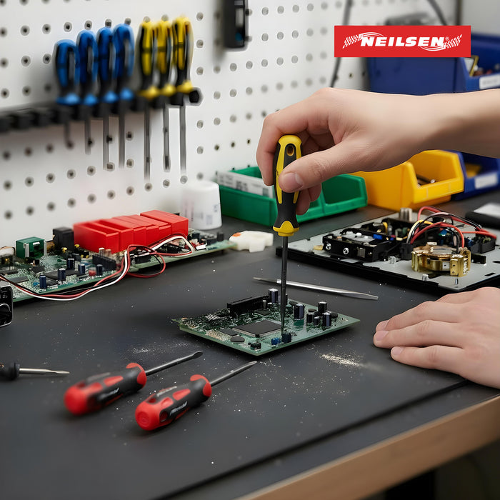 CT6815 - 16pc Diamind Tipped Screwdriver Set