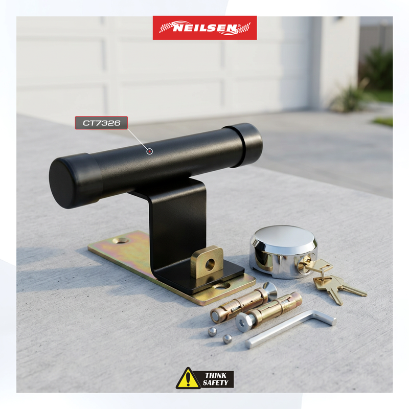 CT7326 - Heavy Duty Garage Door Protector With Padlock